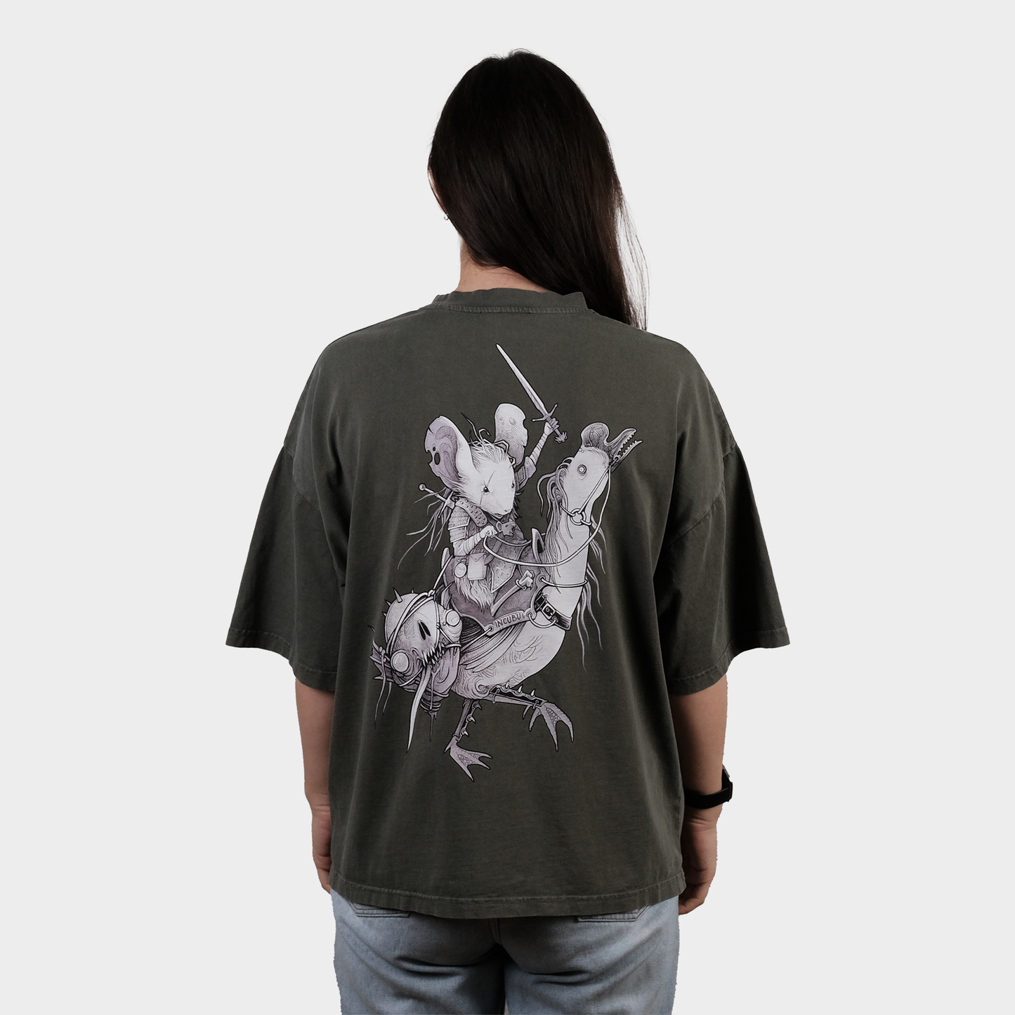 BRUJO TEE VINTAGE OLIVE