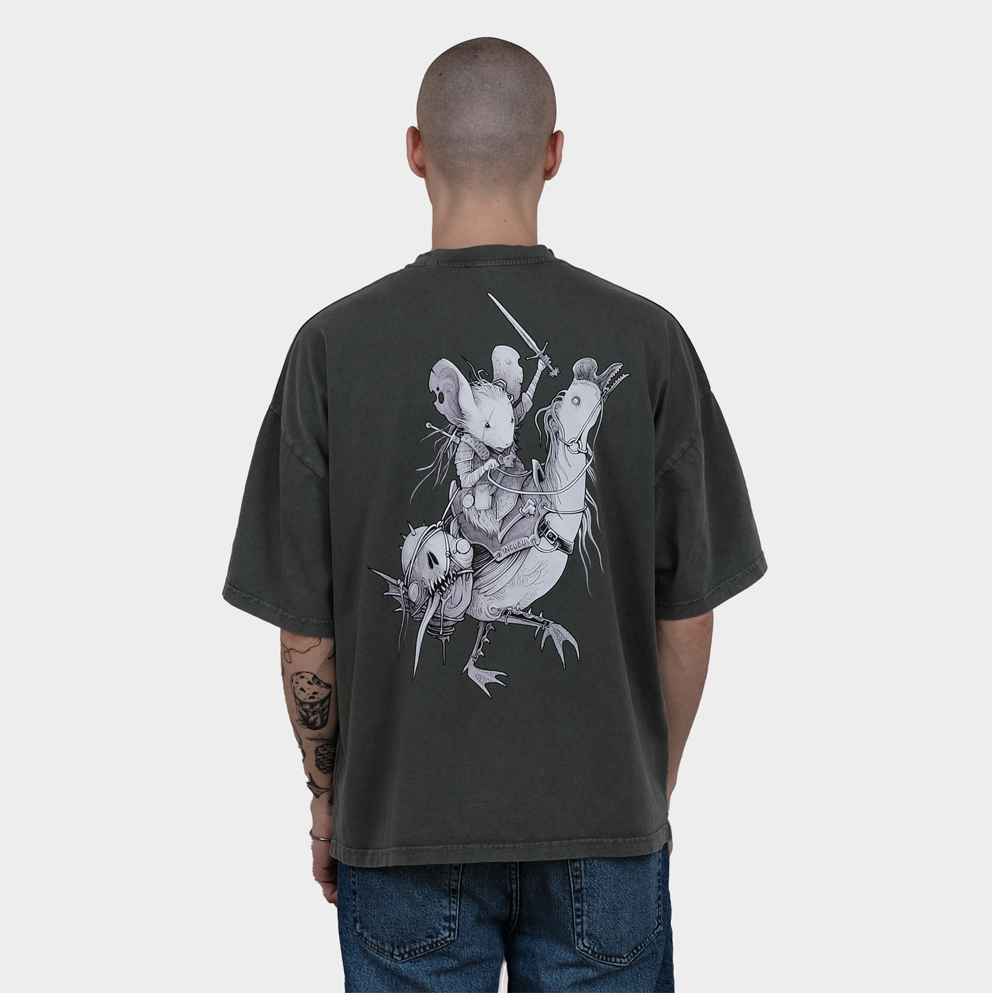 BRUJO TEE VINTAGE OLIVE