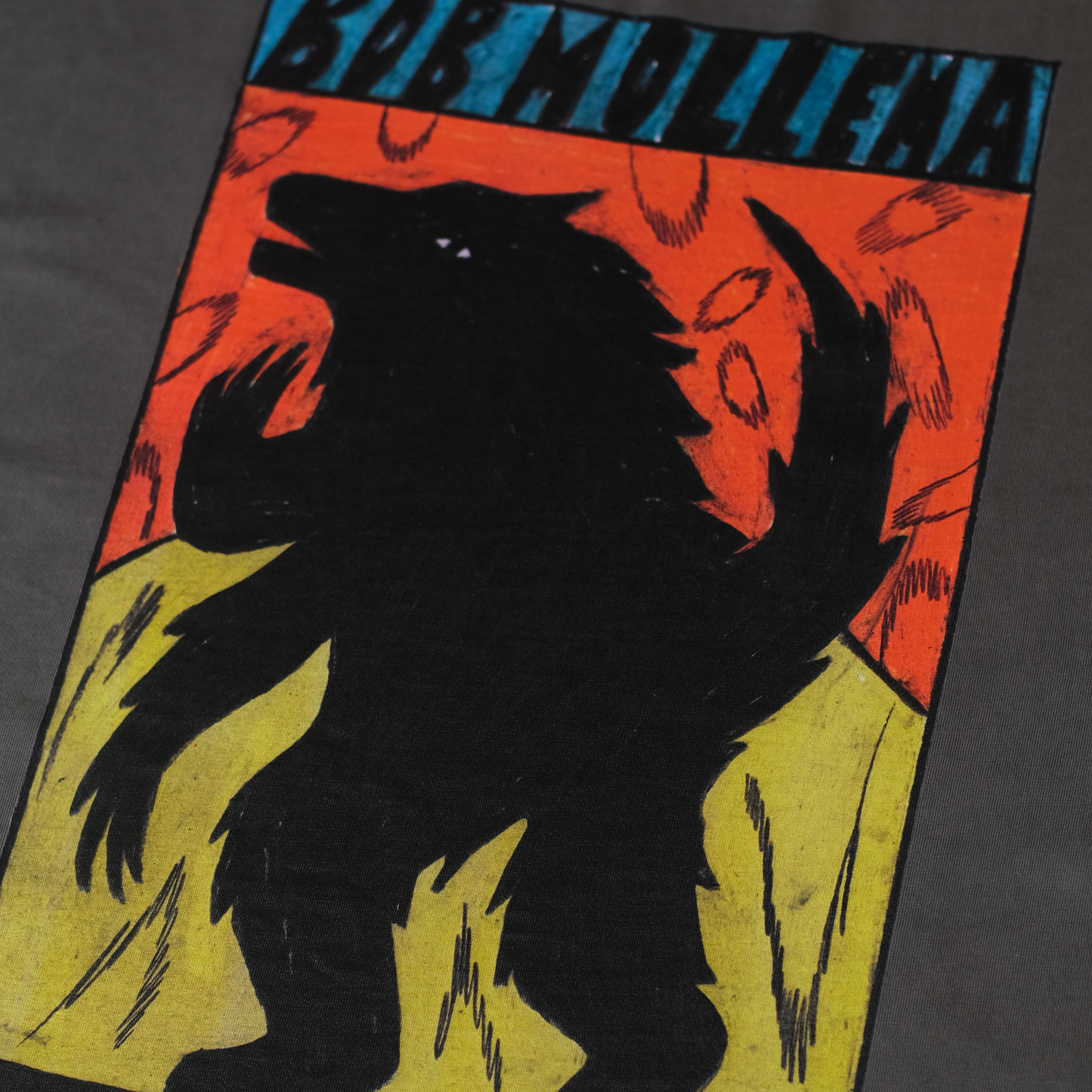 WEREWOLF TEE VINTAGE OLIVE
